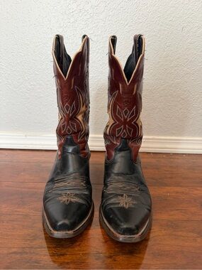 Ariat Black and Brown Women's Heeled Western Boots